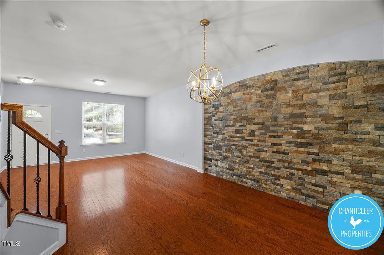 3100 Berkeley Springs Place 1 – photo 3