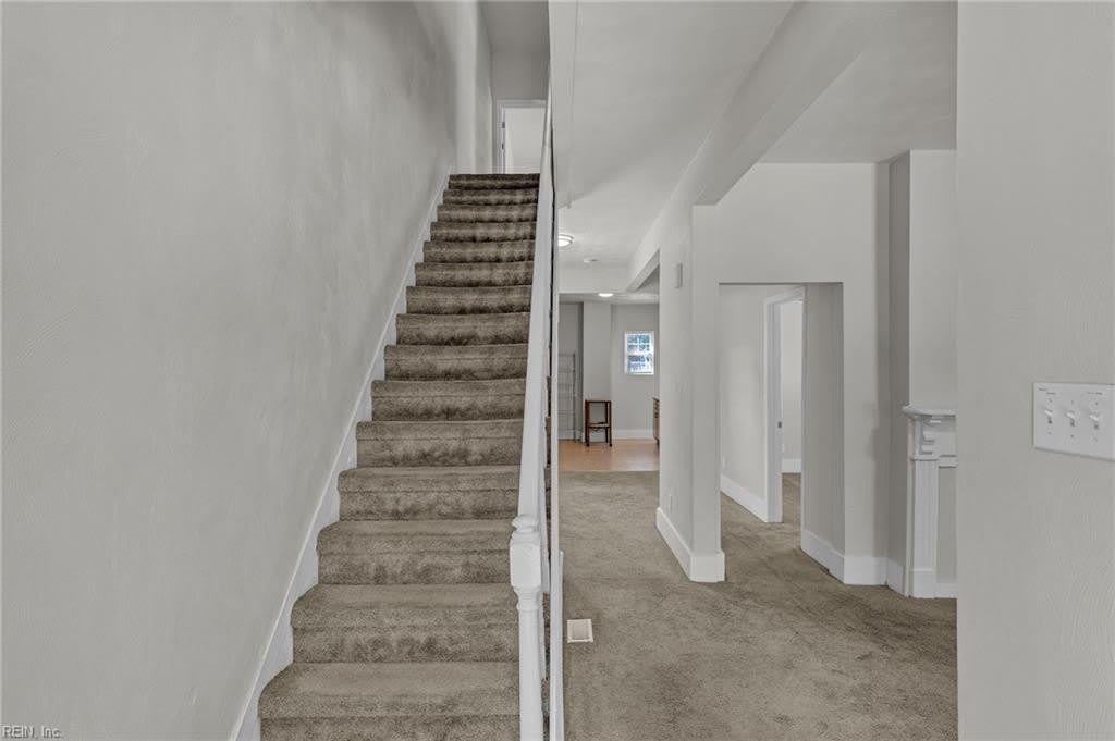 1359 W 40th Street – photo 4