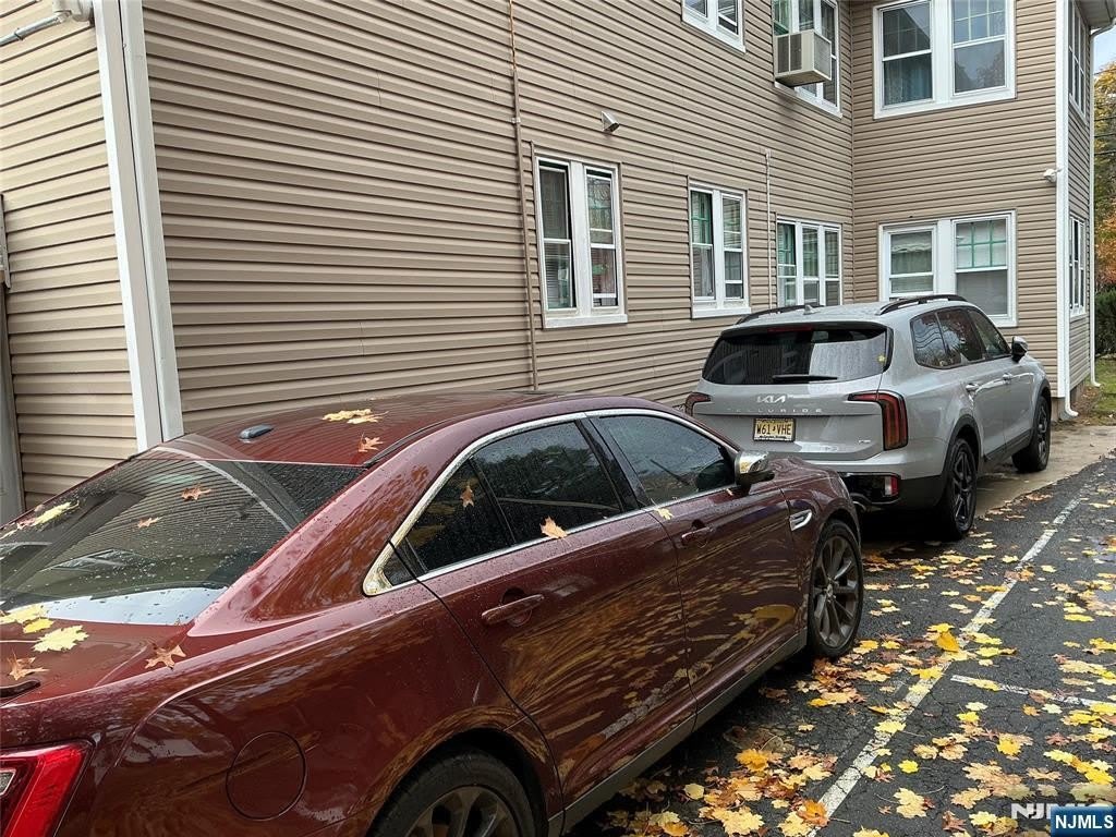 126 W Hudson Avenue – photo 3