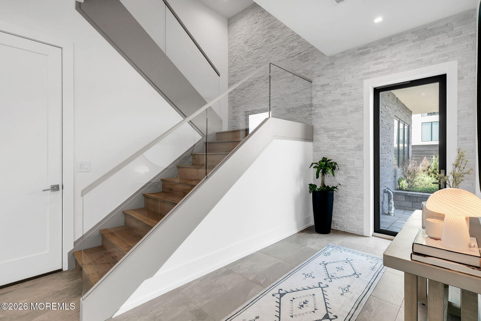 200 Ocean Avenue N – photo 5