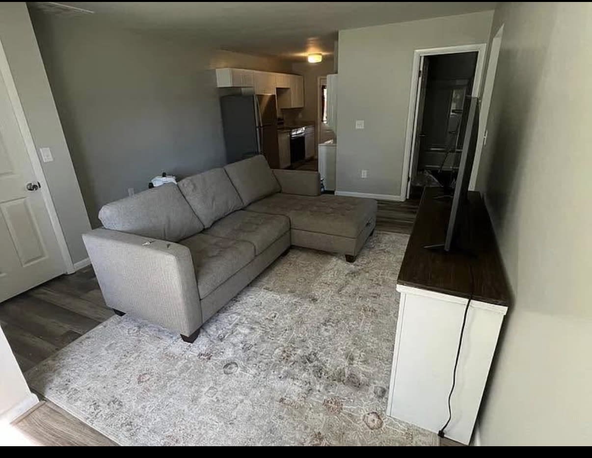 29460 Greenfield Avenue – photo 4