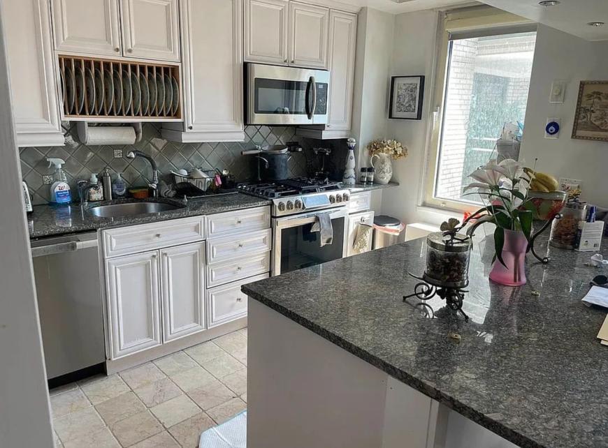303 East 57Th St – photo 3