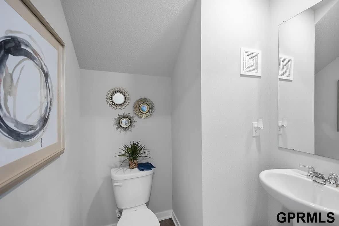 7405 South 204Th Avenue – photo 2
