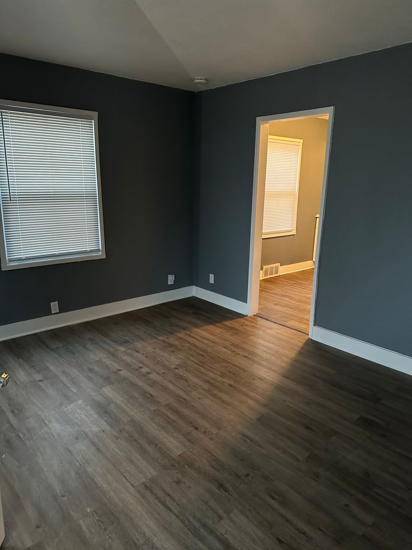 Cozy 2-Bedroom Duplex For Rent – photo 2