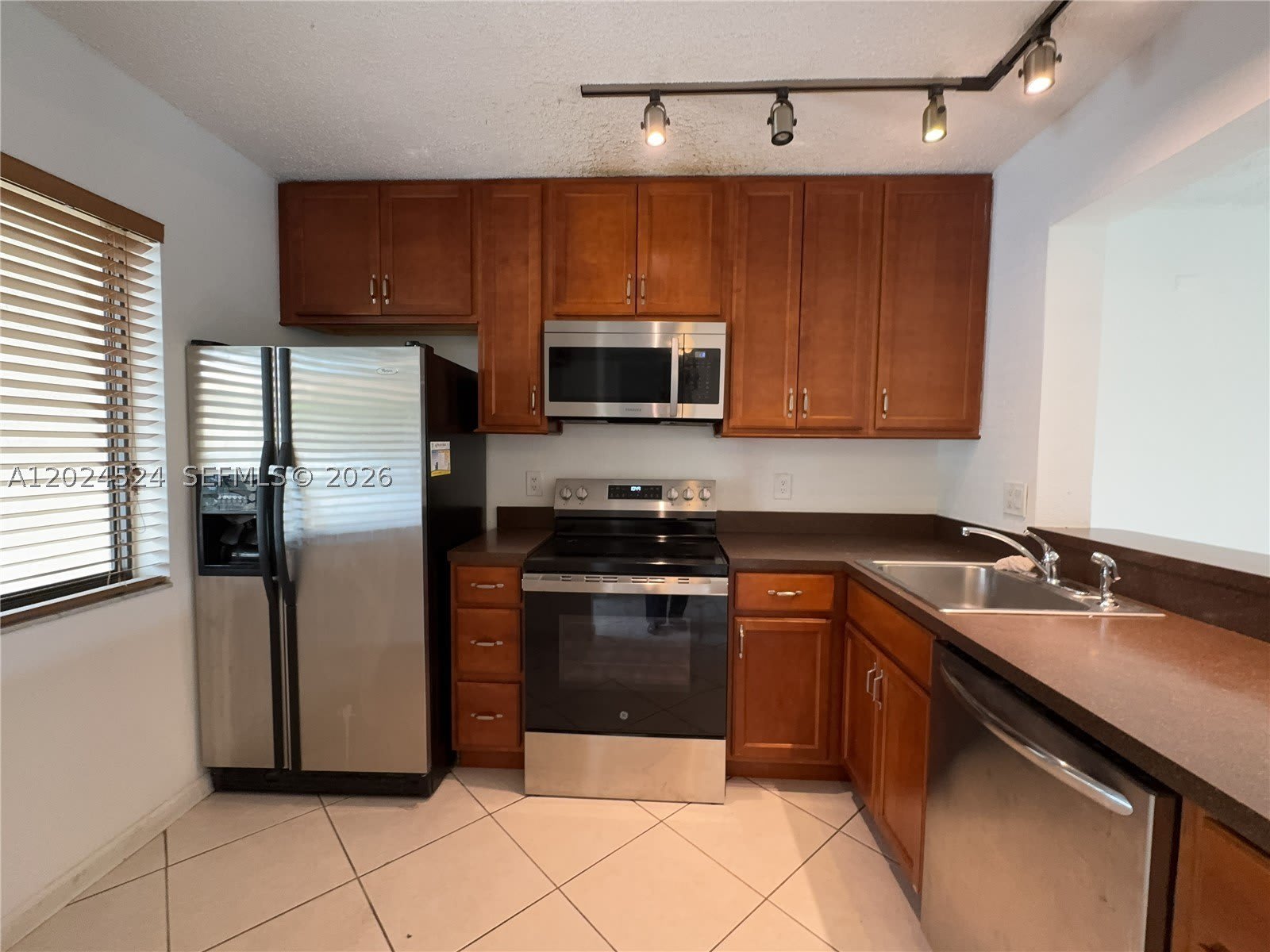 6552 Arleigh Ct – photo 3