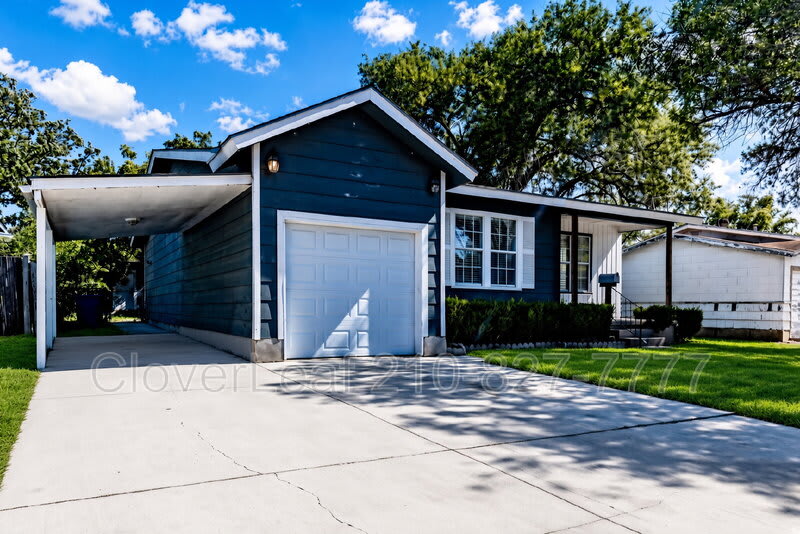 731 Glamis Ave – photo 2