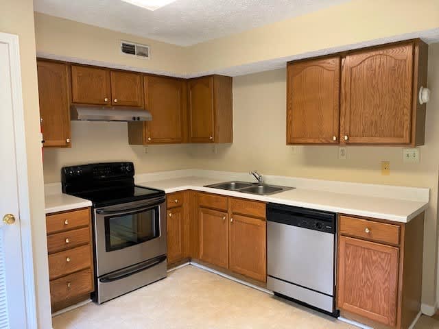 498 East Red Bud Road – photo 3