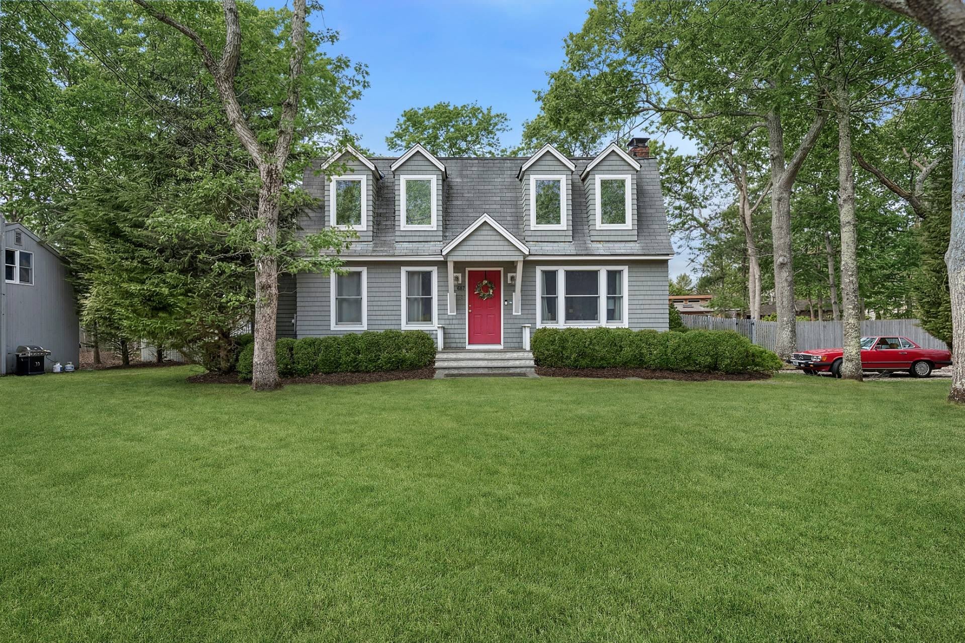 687 Accabonac Road – photo 2