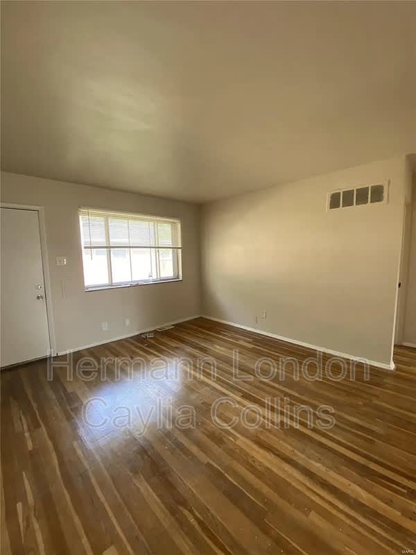 1209 Chambers Road – photo 2