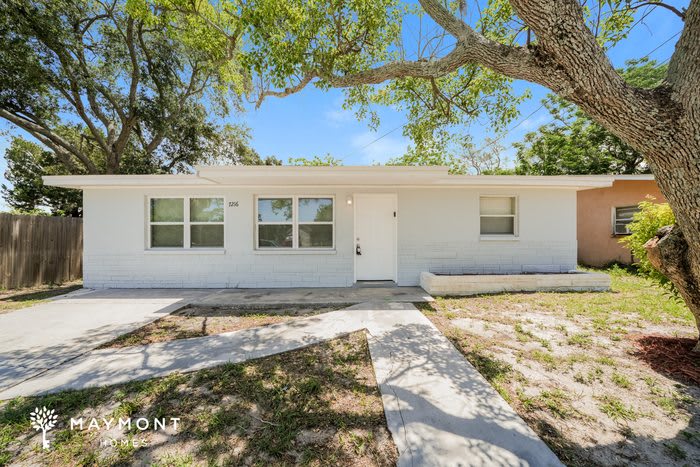 7216 Gulf Breeze Circle – photo 1