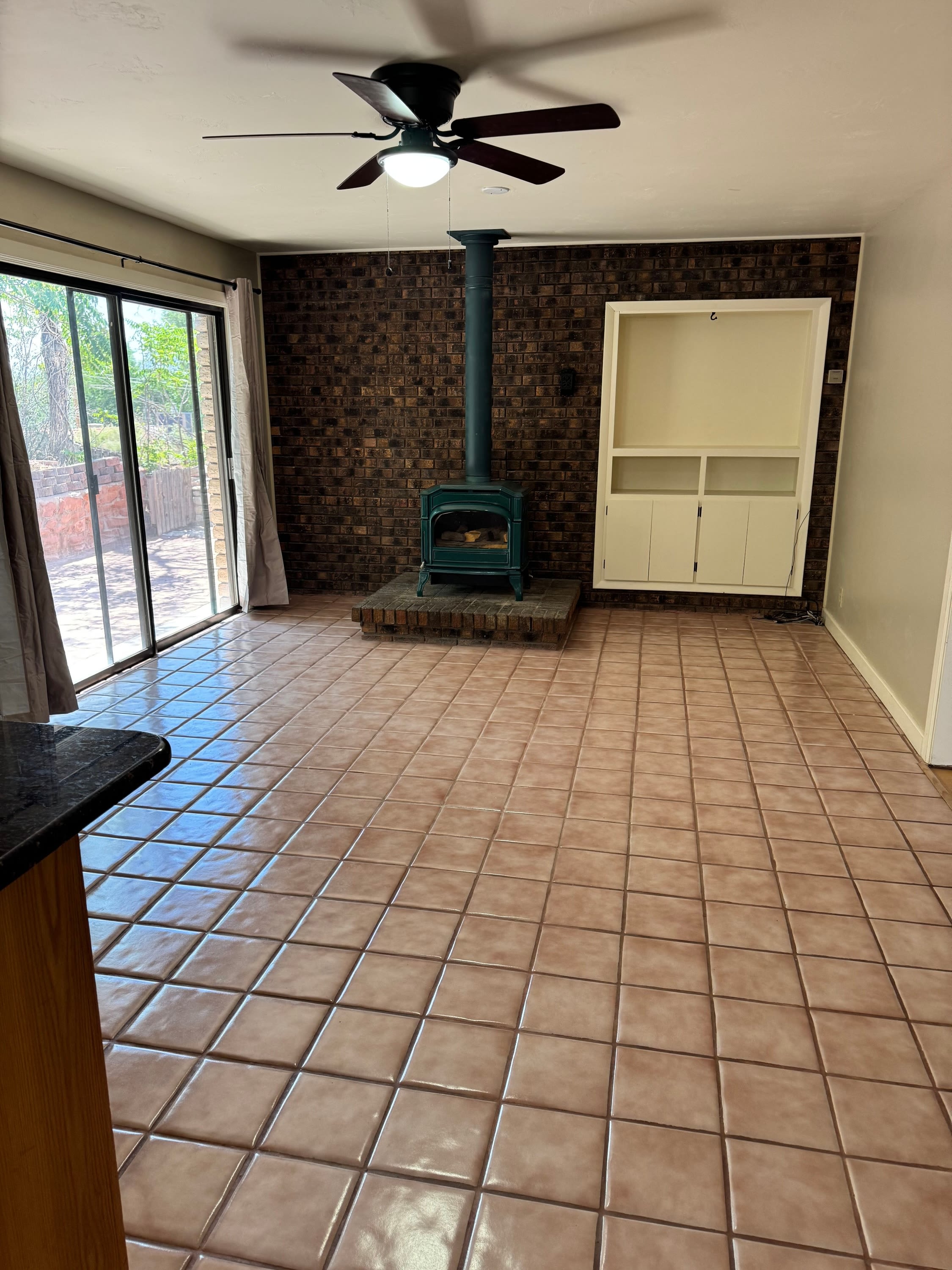 240 North 300 East – photo 3