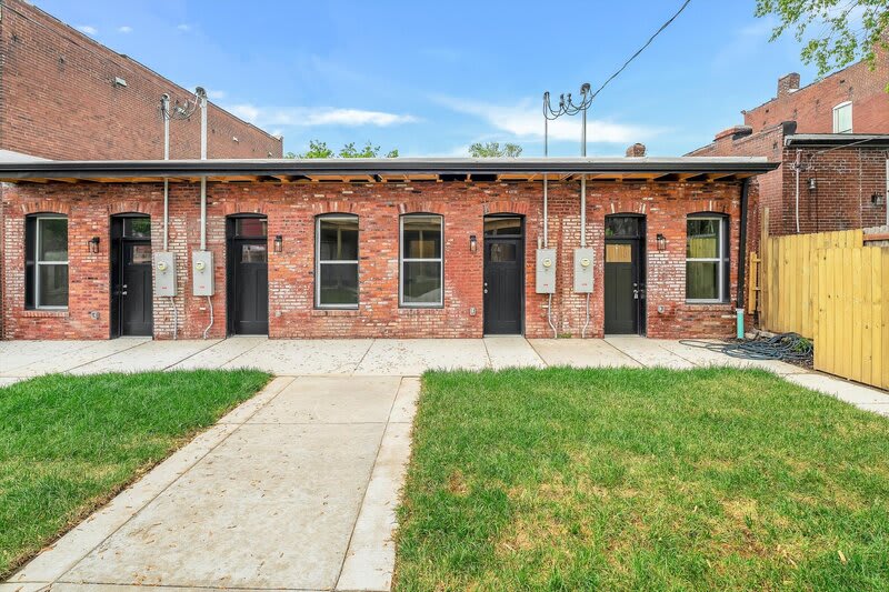 3322 Michigan Avenue – photo 1