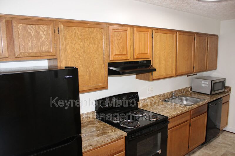 6100 St. Ignatius Drive – photo 3