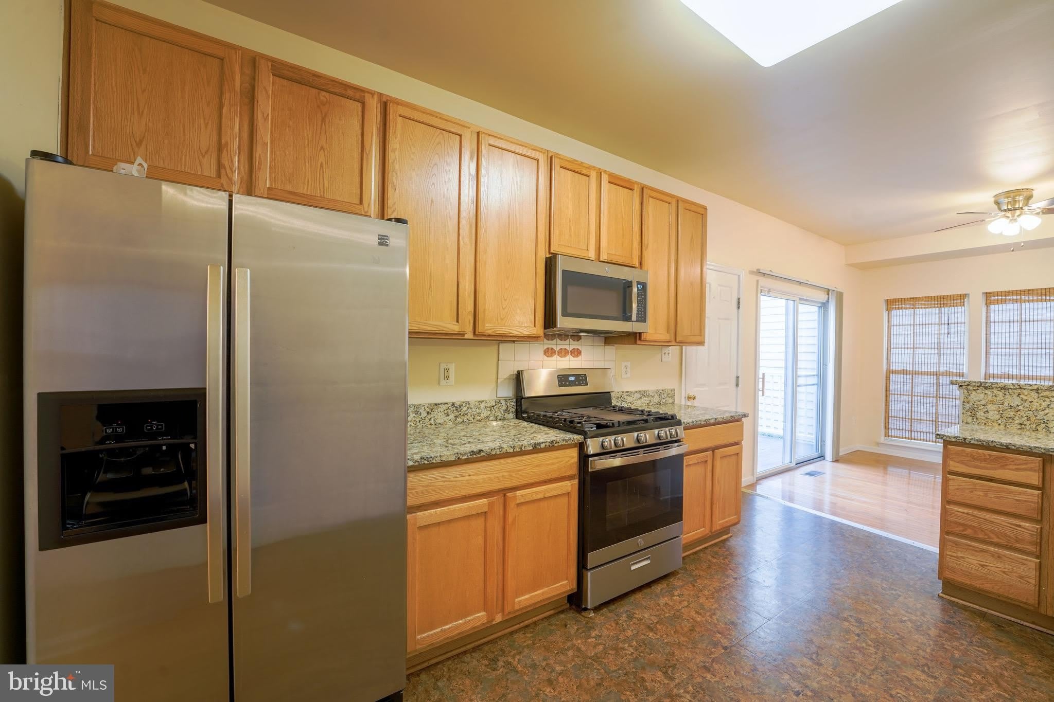 303 HIGHLAND RIDGE Avenue – photo 5