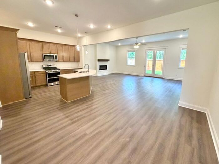 10376 May Flowers Street – photo 4