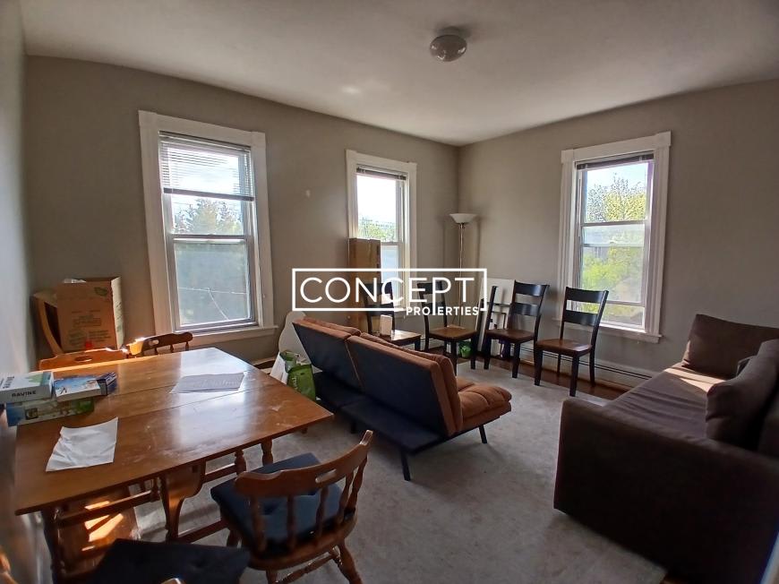 423 Franklin St. – photo 1