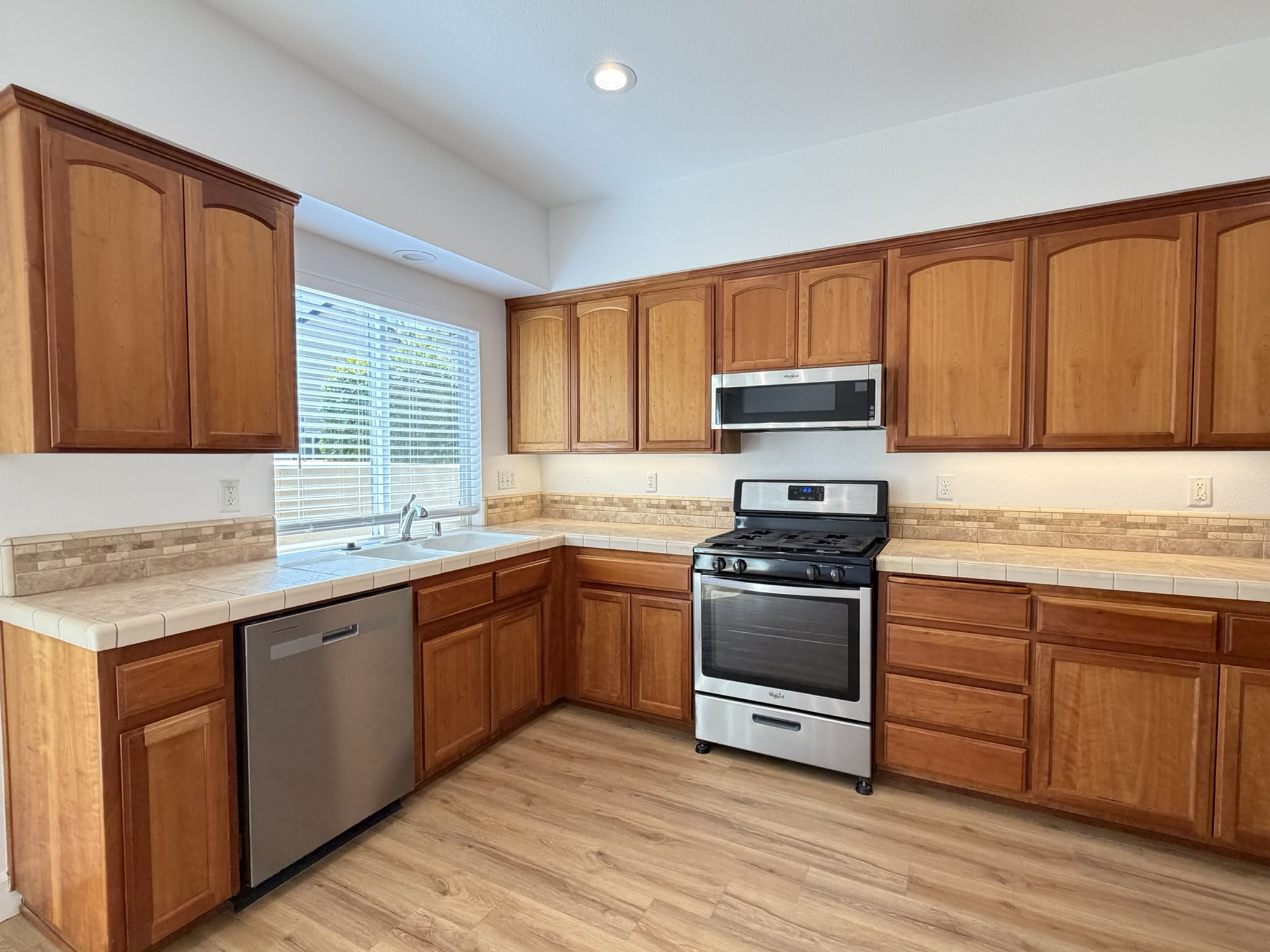104 Benson Terrace – photo 4