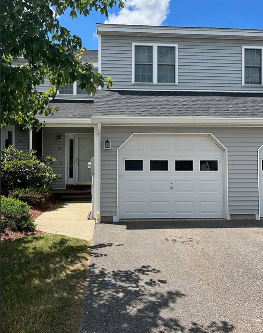 Beautiful 2 Bedroom Townhouse – photo 2