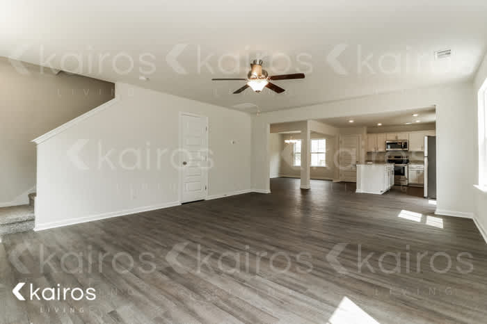 205 Western Red Cedar Drive – photo 3