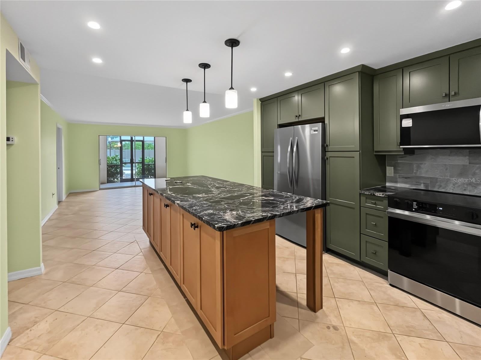 6470 HOLLYWOOD Boulevard – photo 3