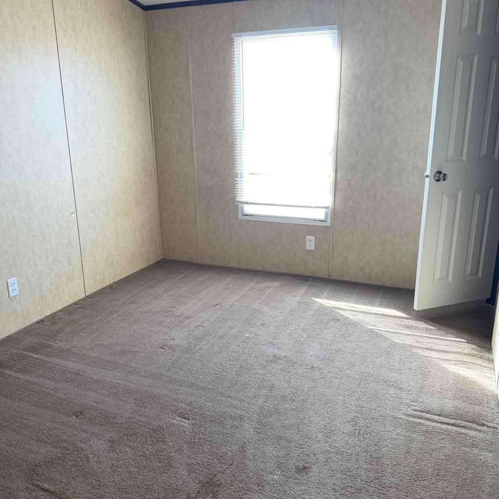 815 W 40th St – photo 4