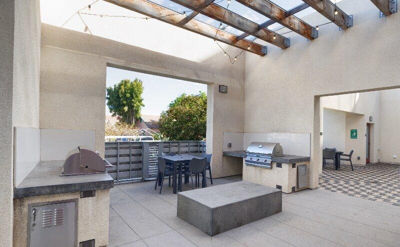 4320 44th St. – photo 4