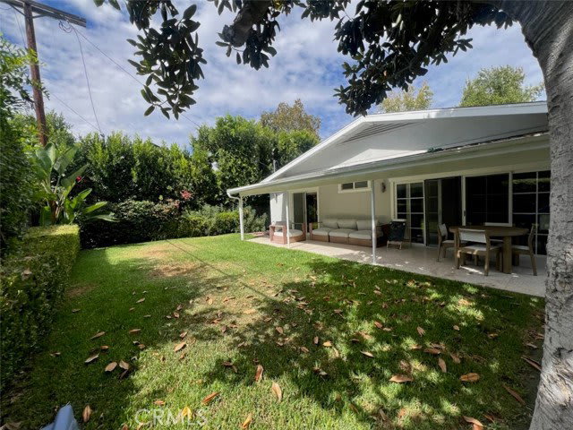 4439 Van Noord Avenue – photo 1