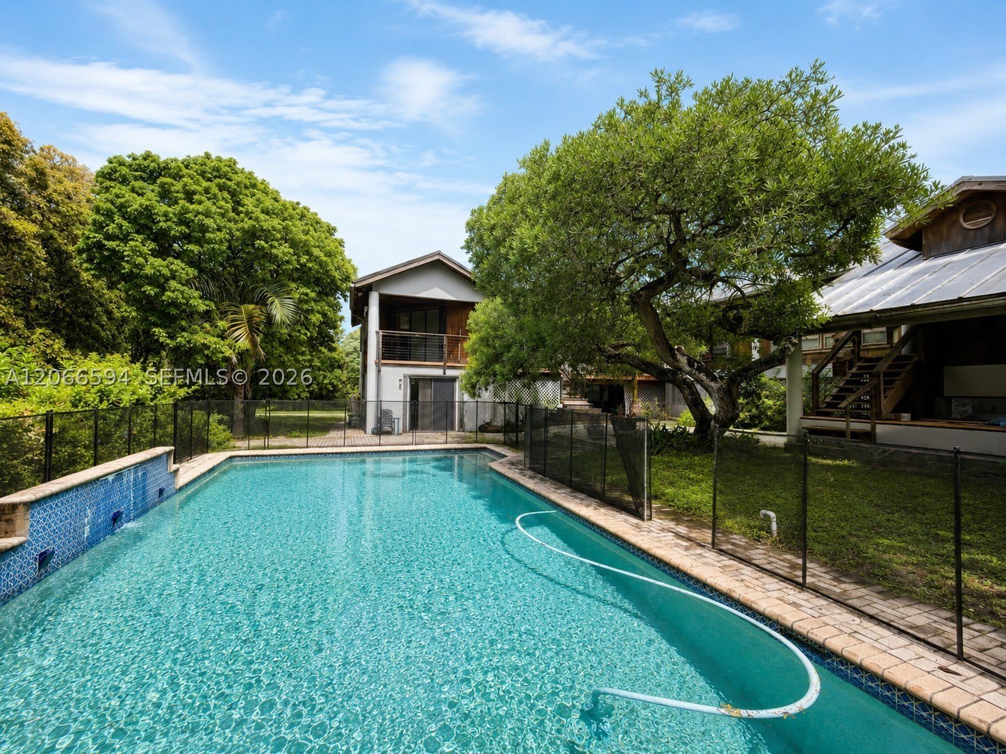 19255 SW 260th St – photo 2