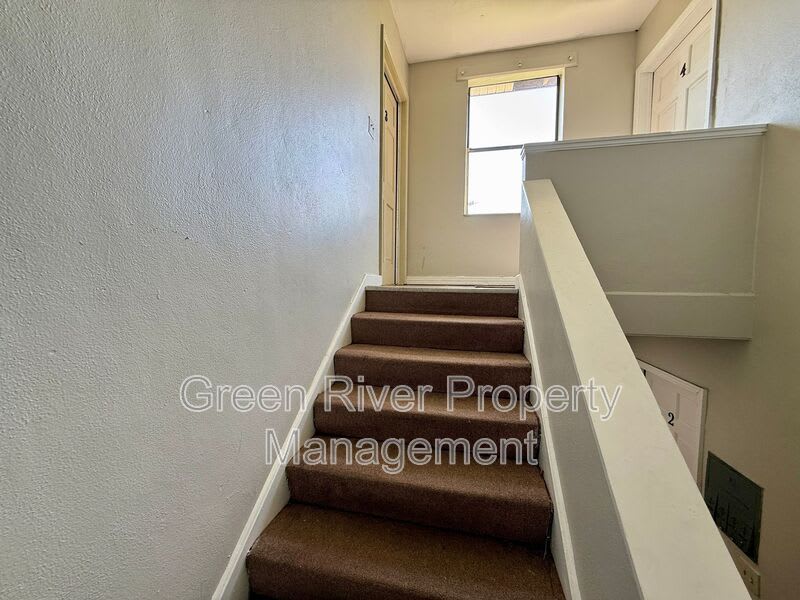 2989 Downing Street – photo 5