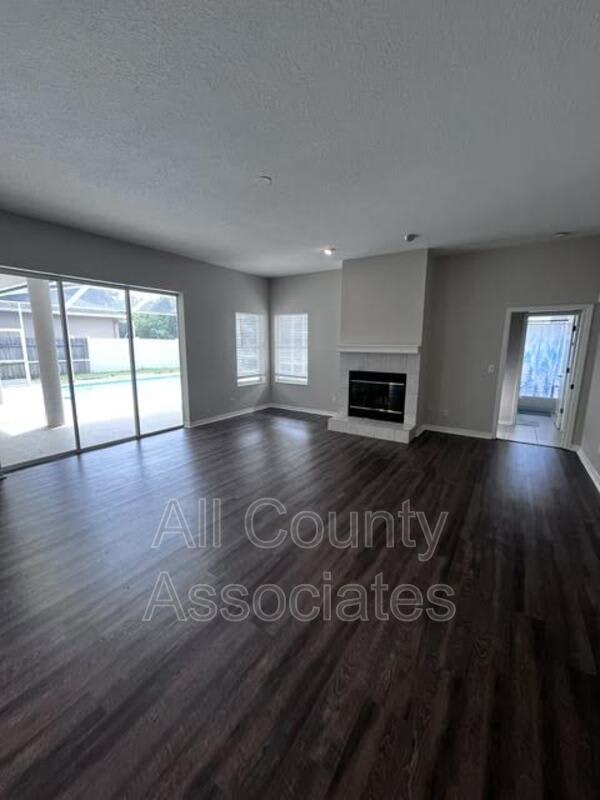 28724 Hanging Moss Loop – photo 2