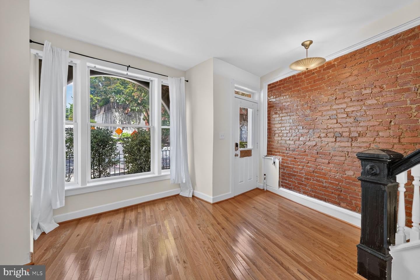 1702 FLORIDA AVE NW – photo 4