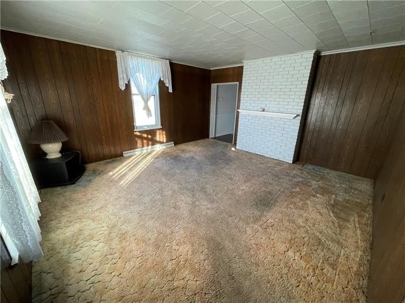 211 S Walnut St – photo 2