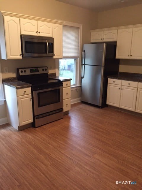 46 Oakland Street – photo 3