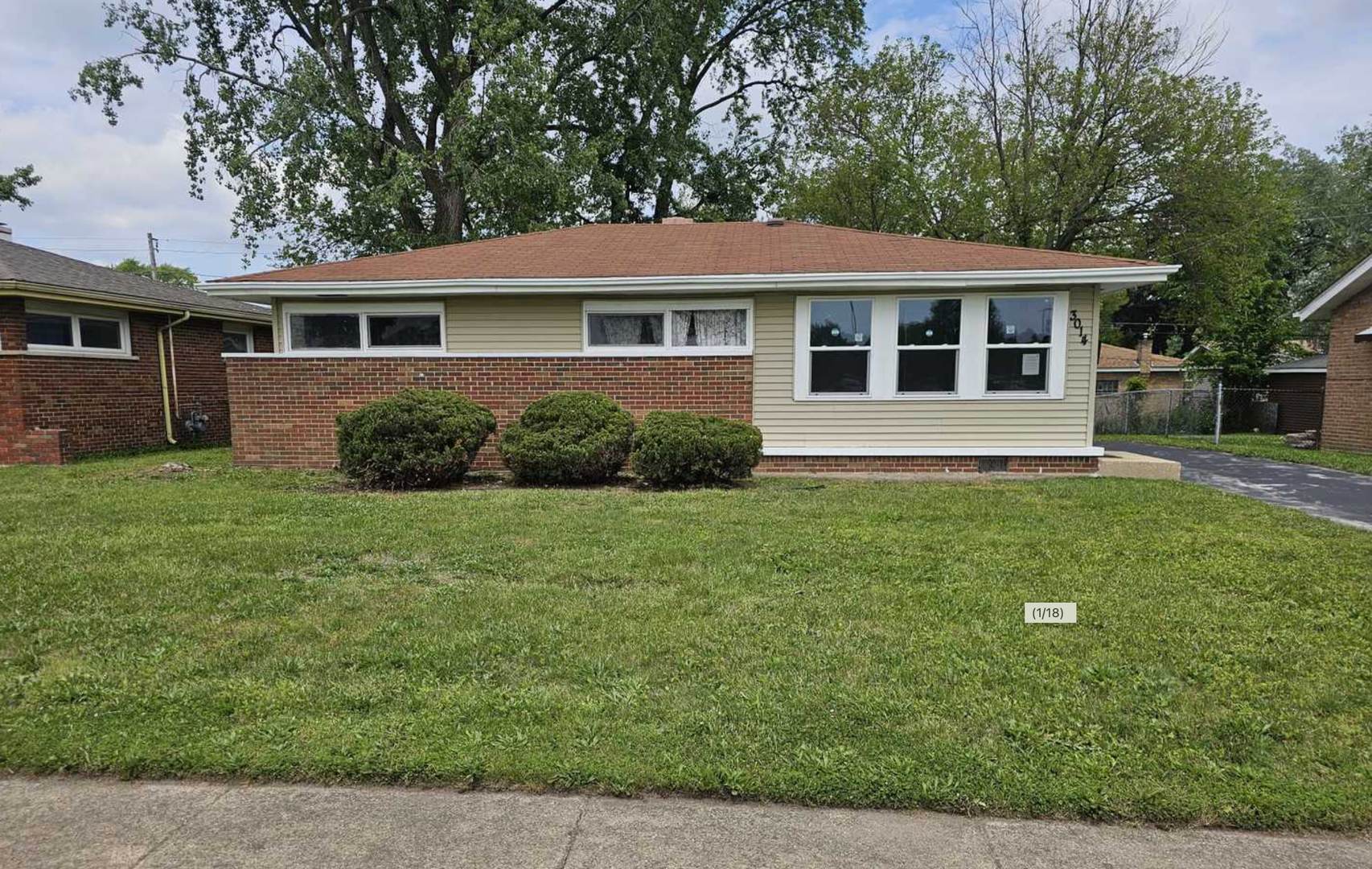Charming 3-Bedroom Ranch with Modern Updates and Ample Parking – photo 1