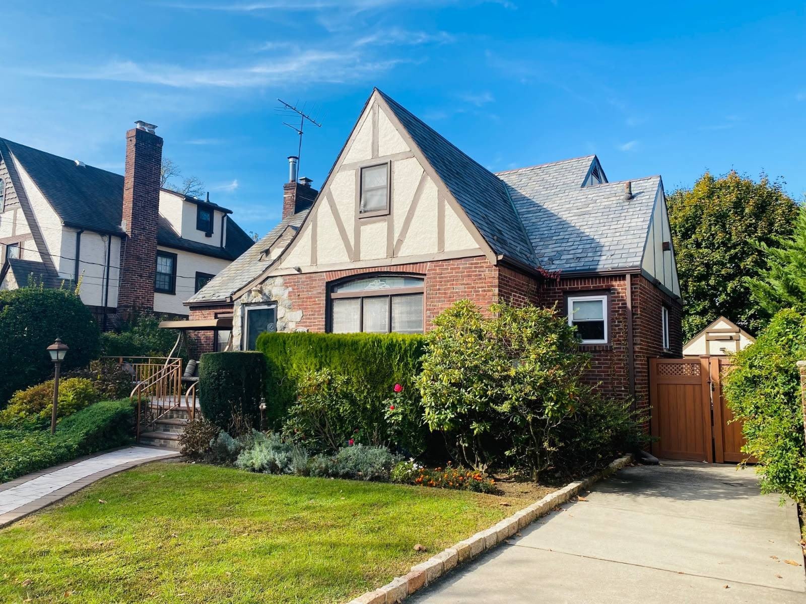 181-69 TUDOR RD – photo 3