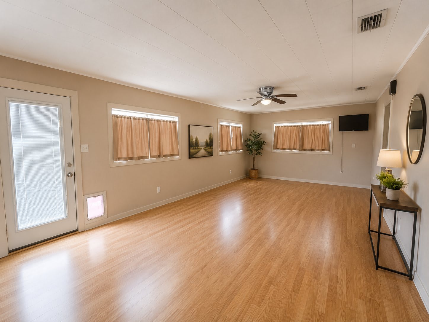 1311 47th Ave – photo 3