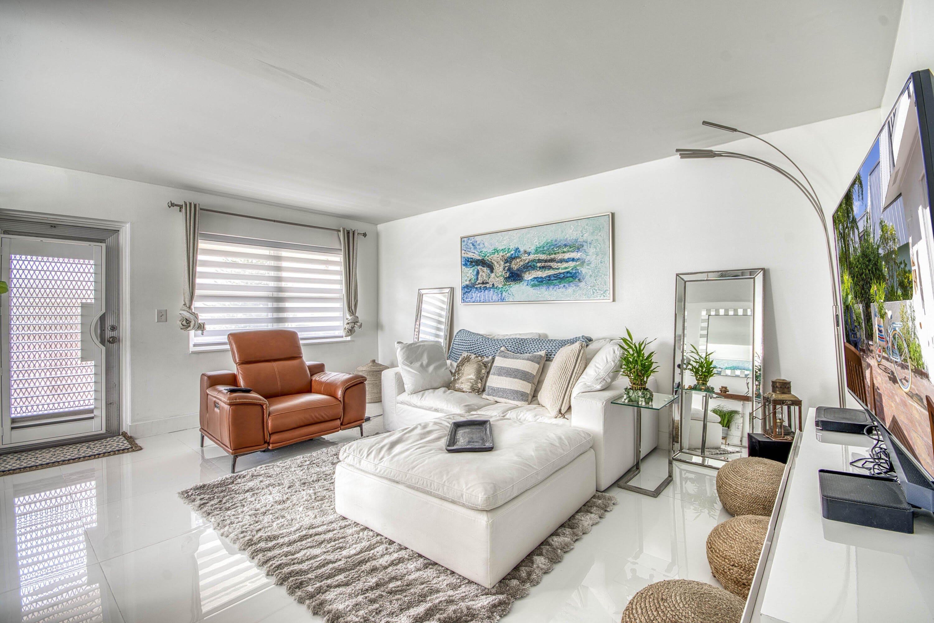 330 Andover – photo 1