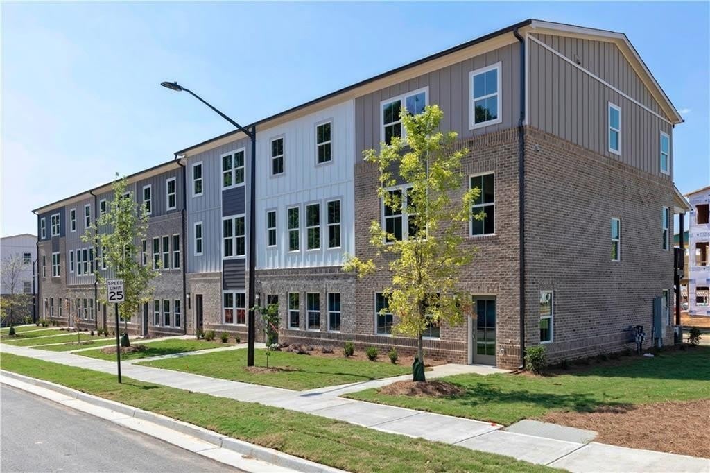 1009 Taylor Court – photo 2