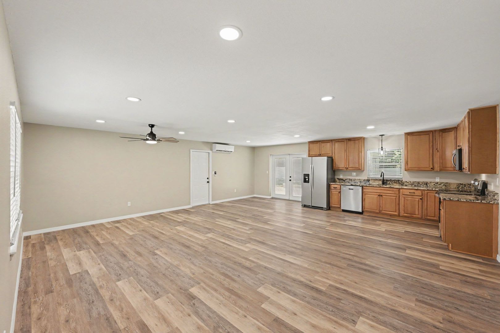 2850 Starlight Dr. – photo 2