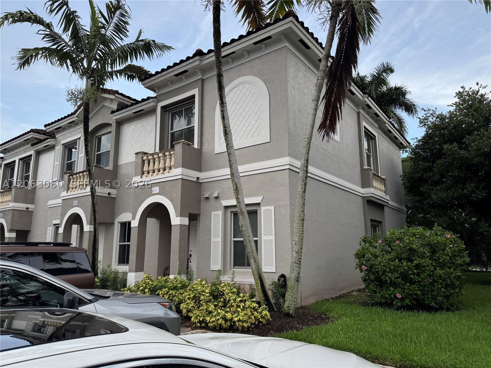 4917 SW 140th Ter – photo 1