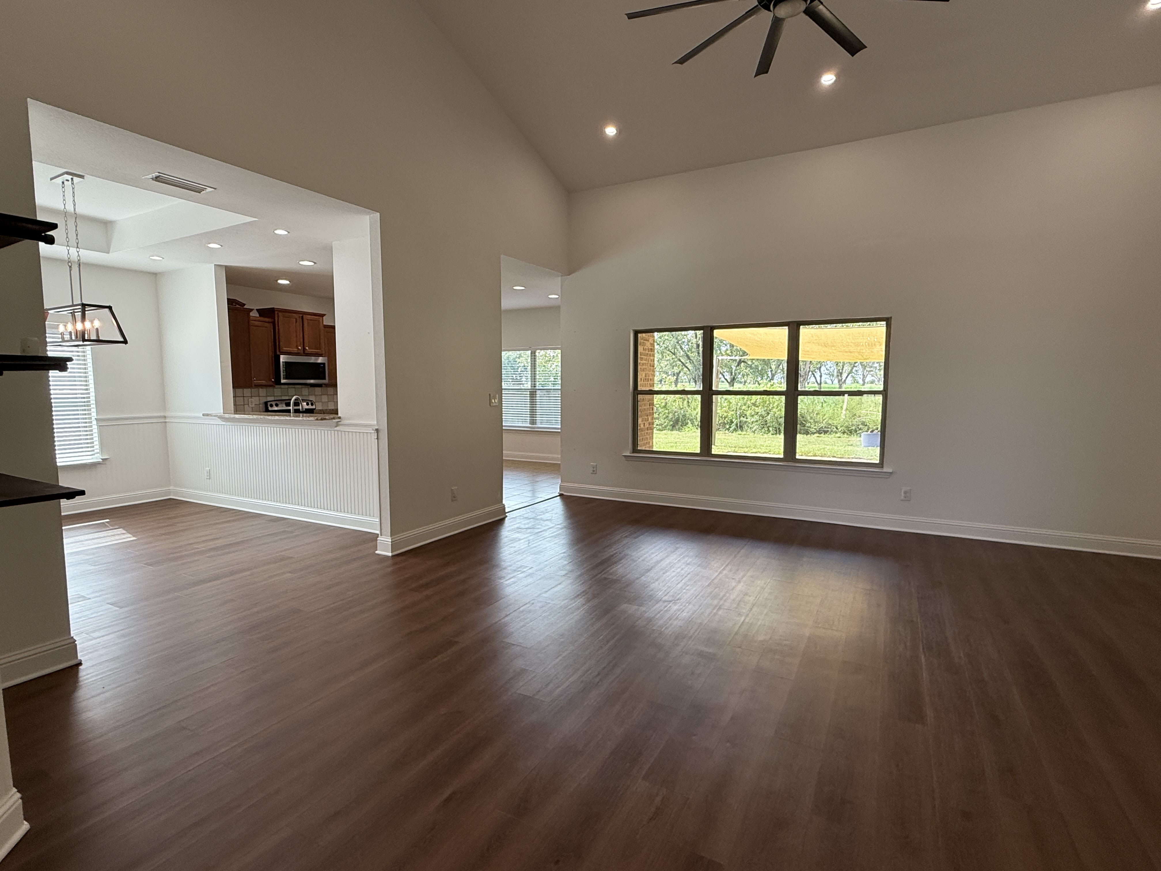 10510 Dunmore Dr – photo 4