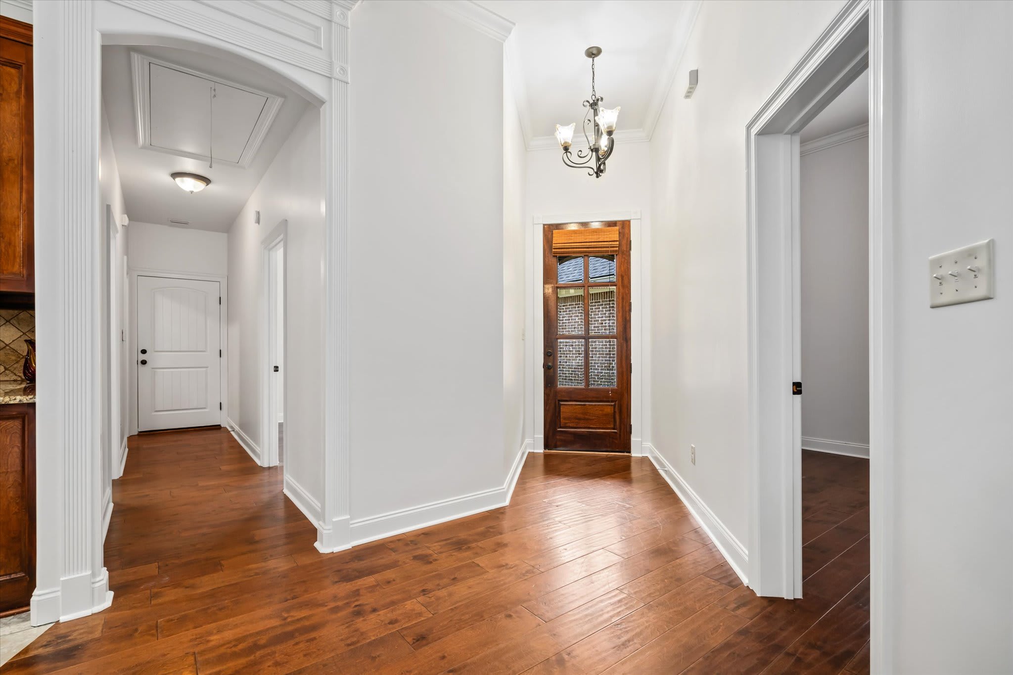 773 Louise Ave – photo 2