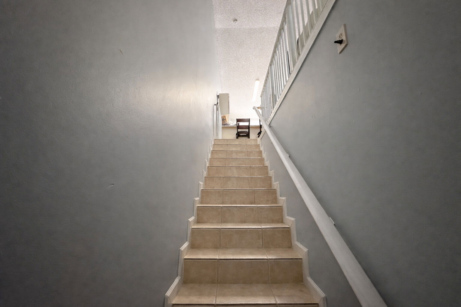 2871 West 76th Street – photo 2