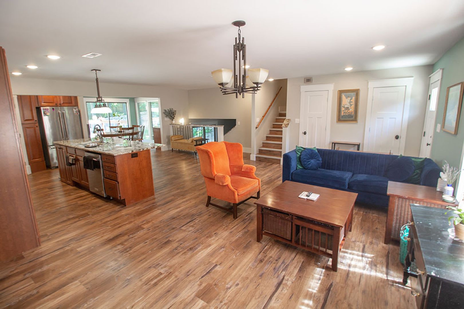 Modern 4bd Home – photo 4