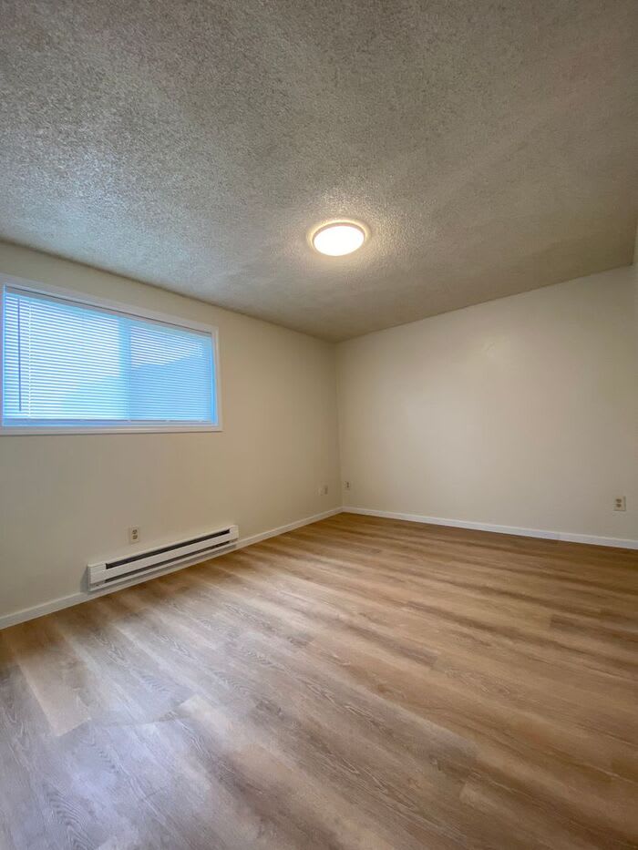 8405 South D Street – photo 5