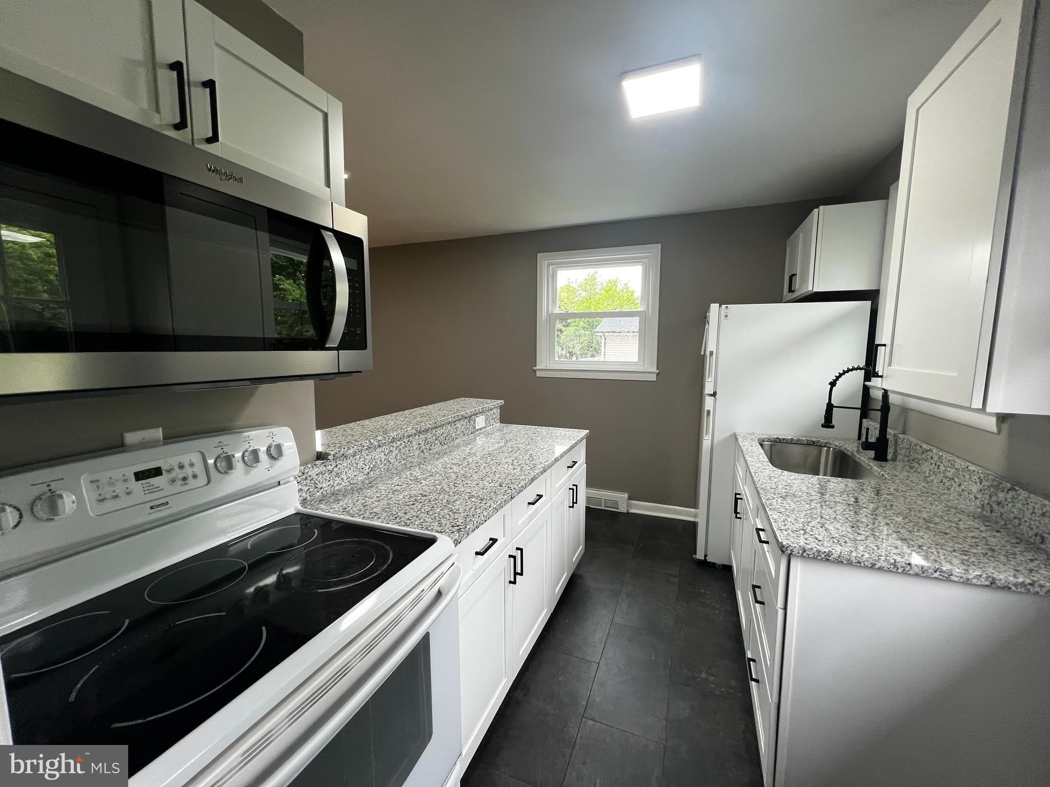 265 OPEQUON Avenue – photo 2