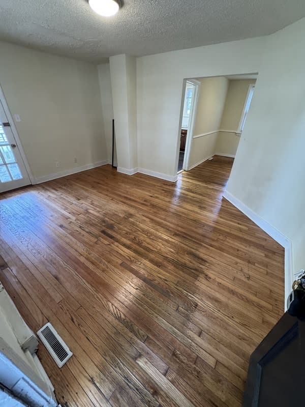 1215 Richeson Ave – photo 2