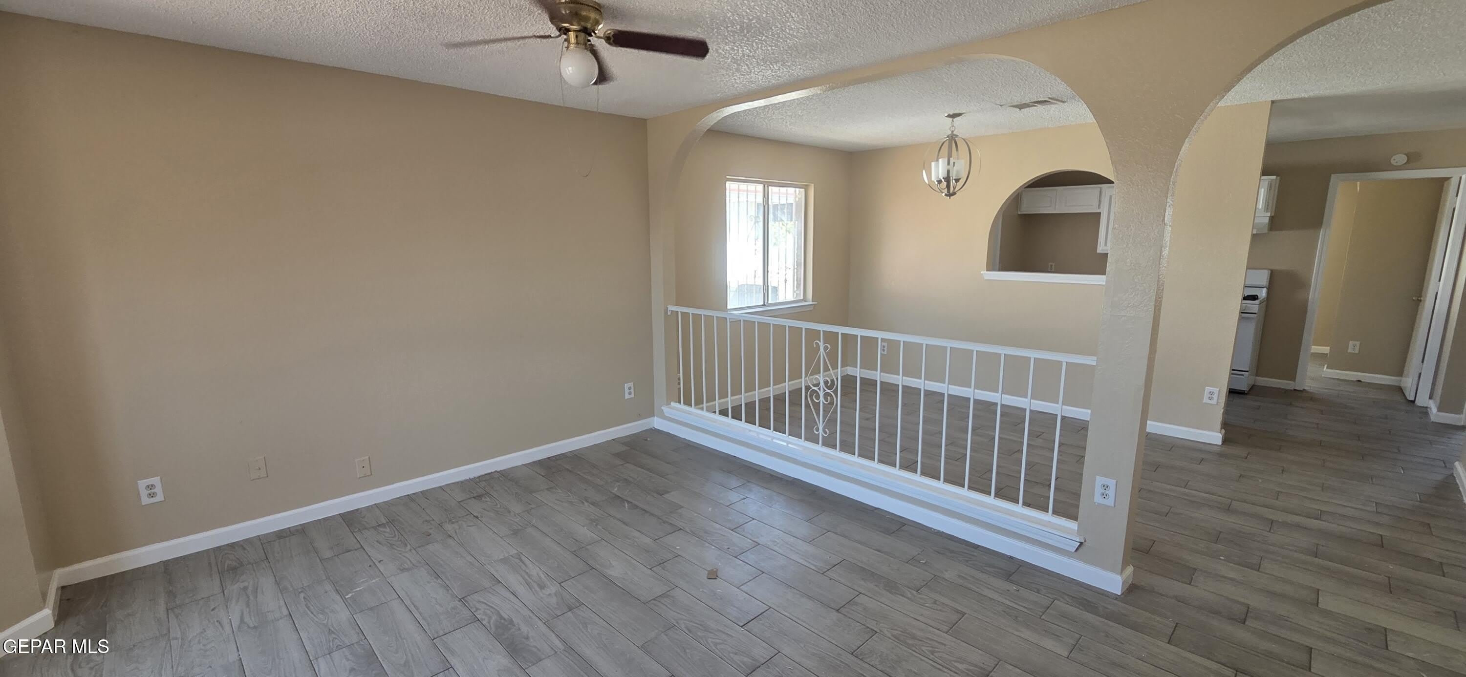 11559 TONY PONCE Drive – photo 2