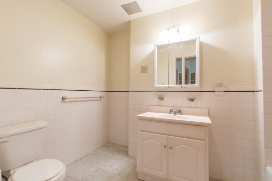 1404 Beacon St. – photo 5
