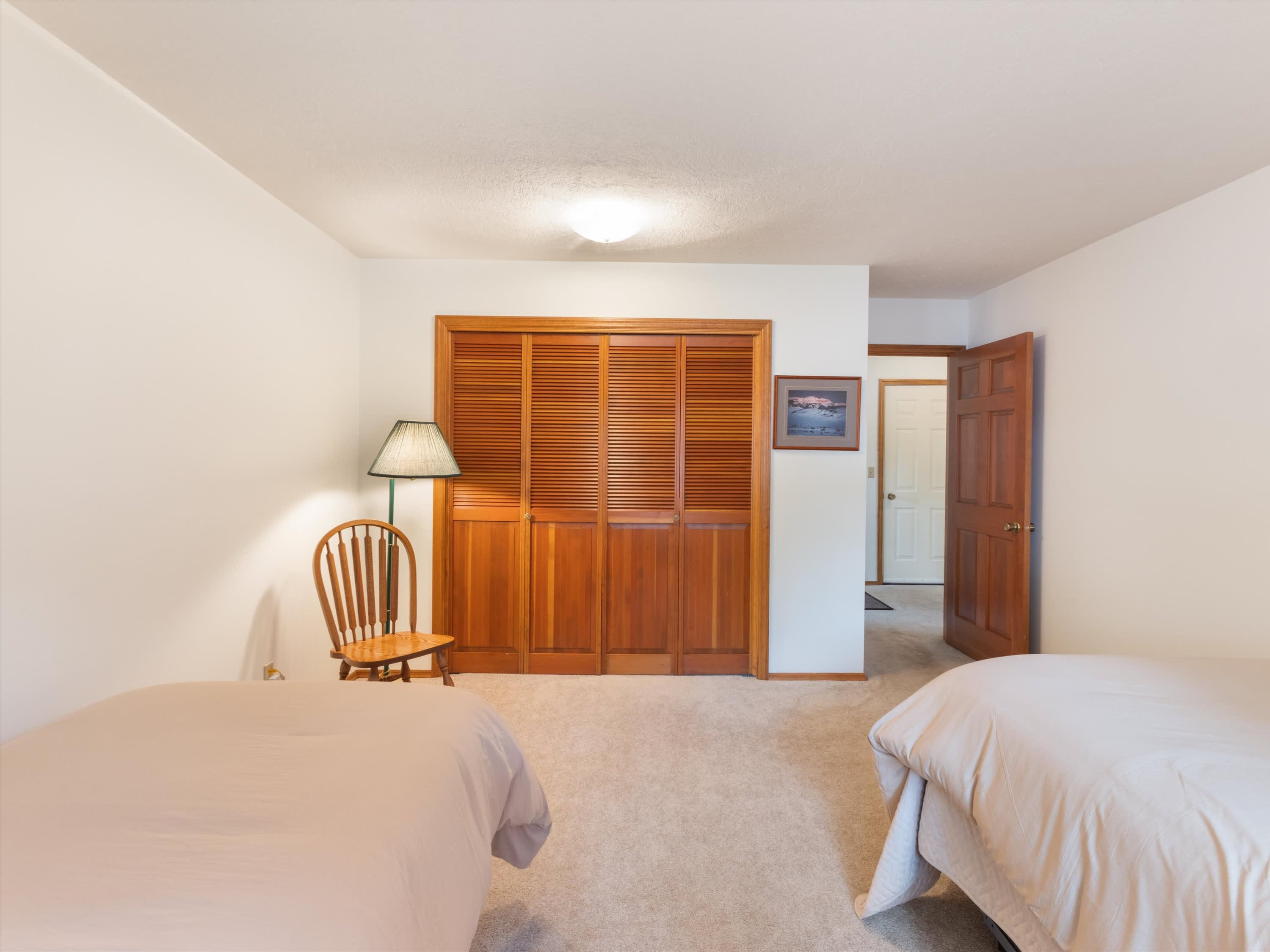 1712 West Olive Street – photo 2